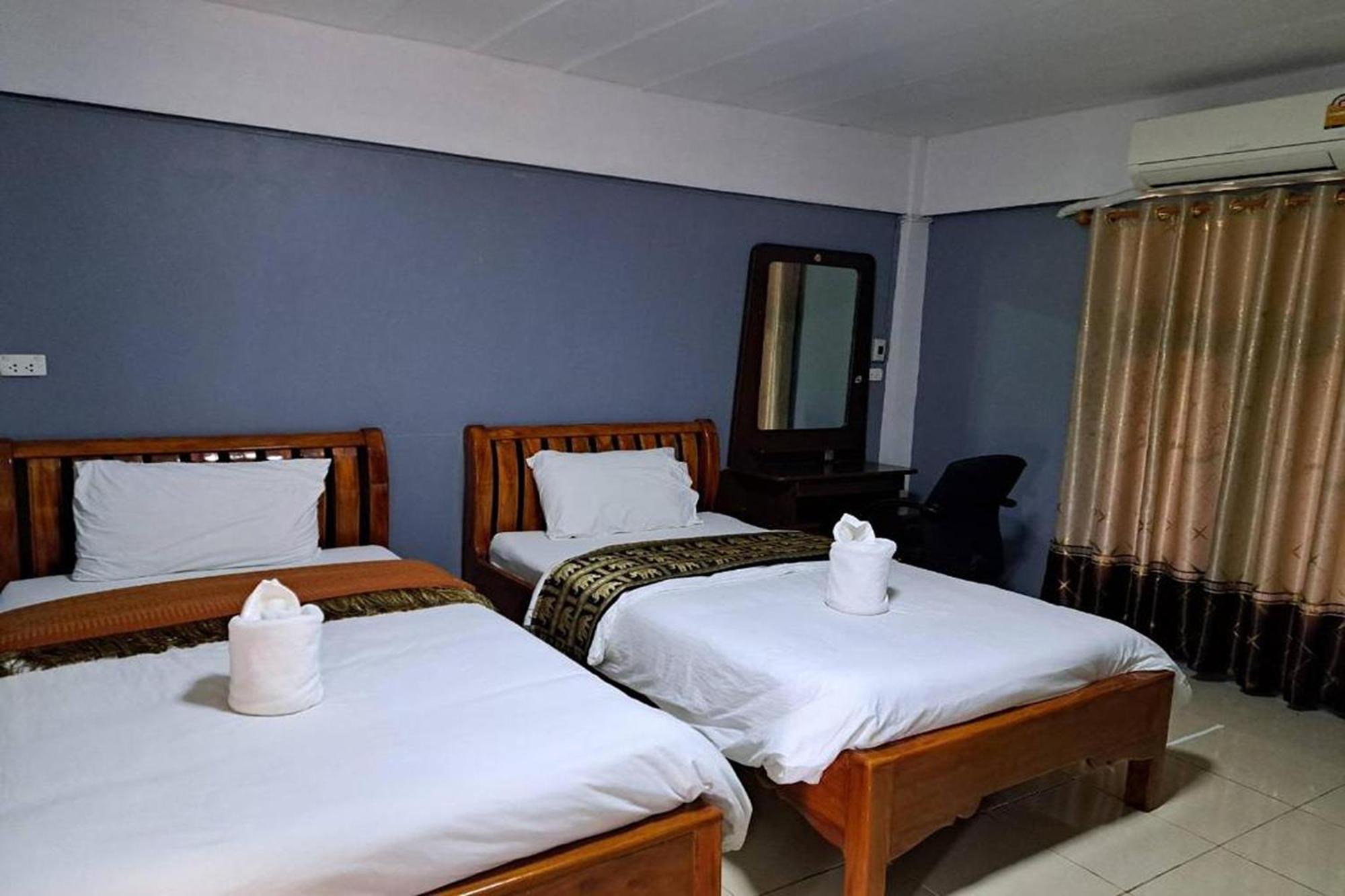 Ayutthaya Teak Home Homestay Phra Nakhon Si Ayutthaya Exterior foto