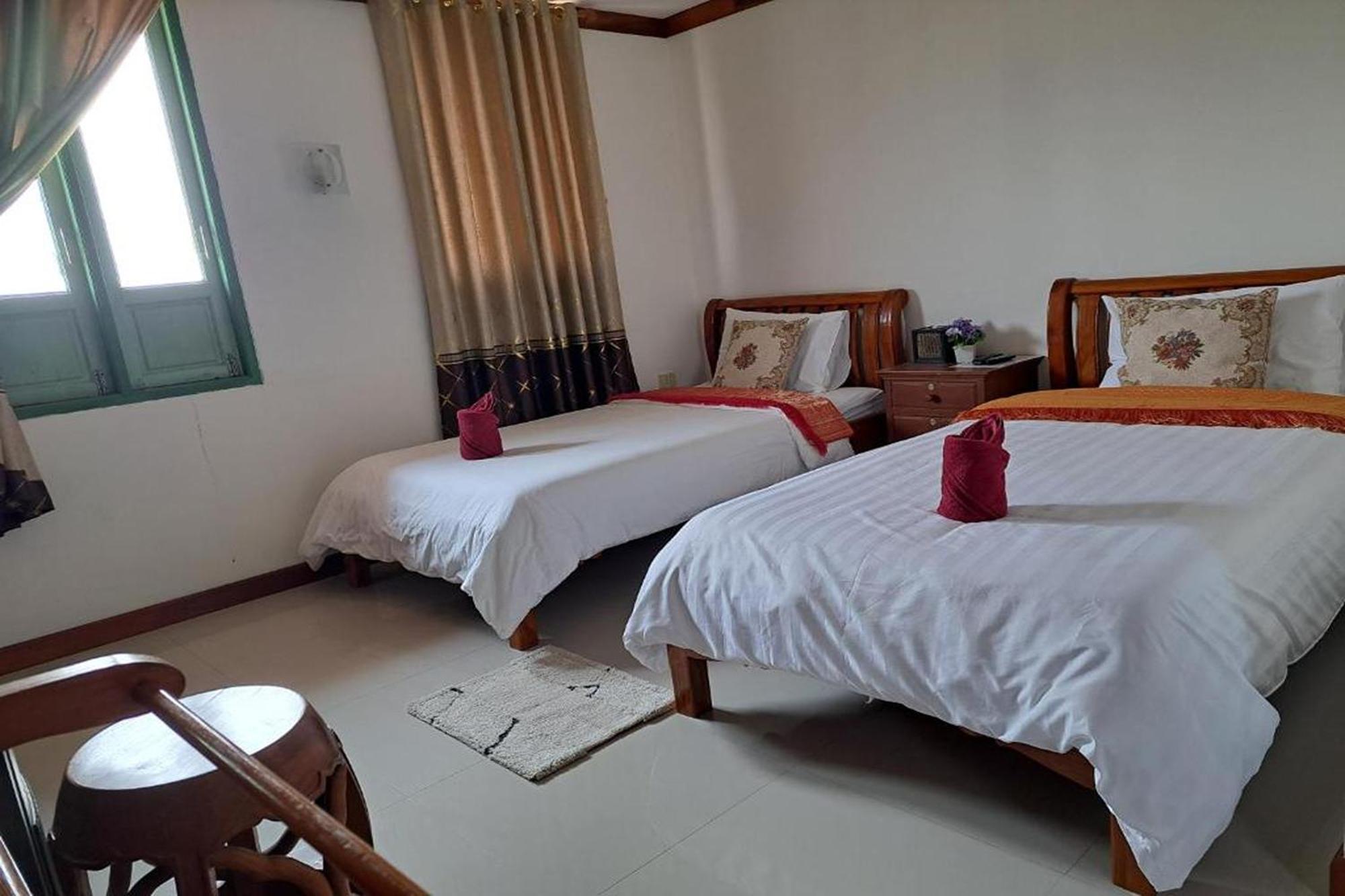 Ayutthaya Teak Home Homestay Phra Nakhon Si Ayutthaya Exterior foto
