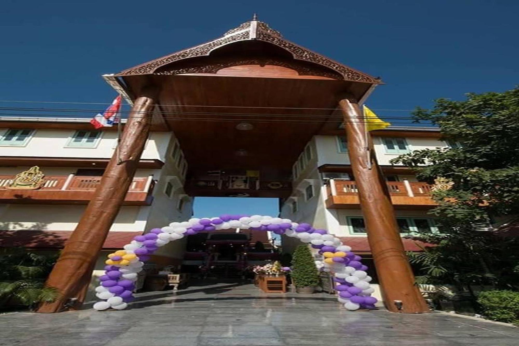 Ayutthaya Teak Home Homestay Phra Nakhon Si Ayutthaya Exterior foto